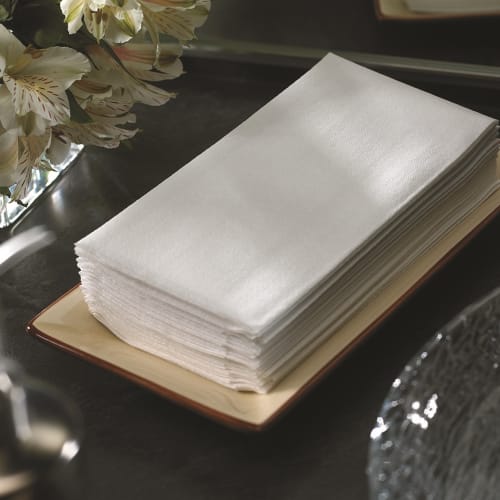 1/6 FOLD  GUEST TOWEL PAPER 12X16 WHITE